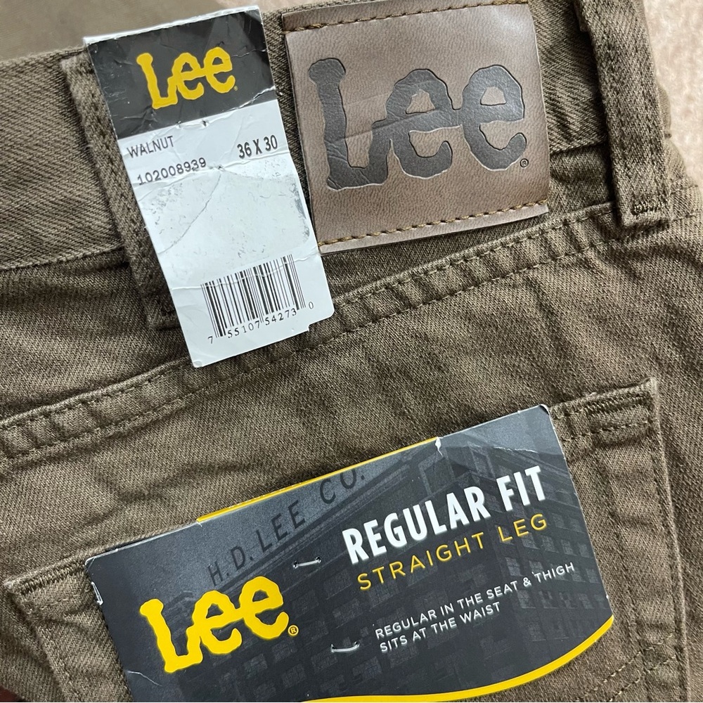 Lee 👖 - Picture 6 of 6